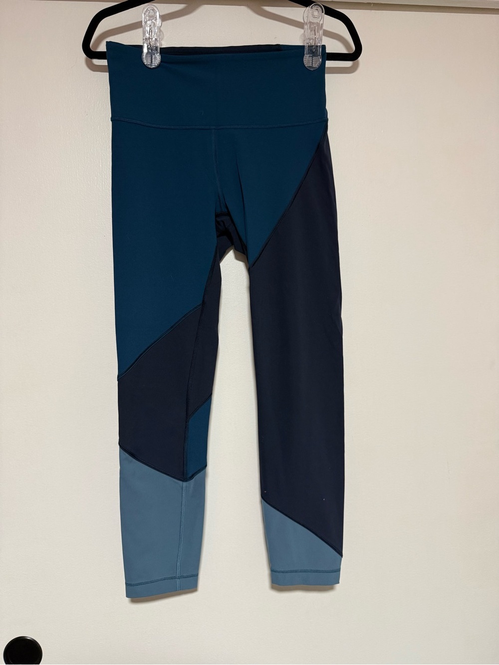 lululemon athletica Colorblock Leggings in Teal, Navy & Slate Blue